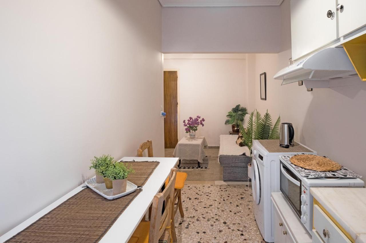 Serenity & Cozy Apartment كالاماتا المظهر الخارجي الصورة